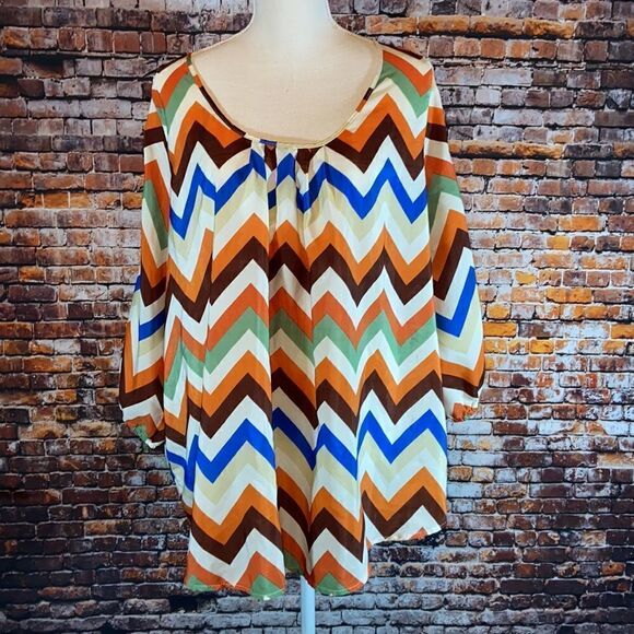 Chevron Umgee Cold Shoulder Blouse - Picture 1 of 8